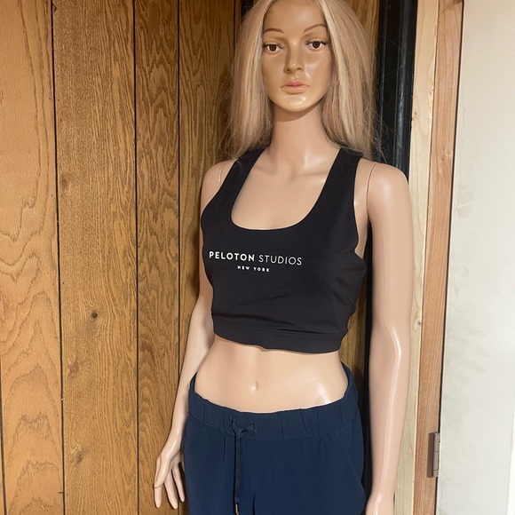 Black Cutout Racerback Top - Picture 9 of 11